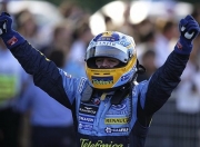 开云体育平台APP-雷诺车队鏖战阿斯顿马丁，汉密尔顿状态火热