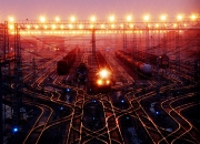 开云下载-星落棋盘，奥运周期关键战之夜，拉文一剑封喉定乾坤