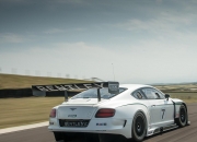 开云官网-2026世界杯焦点战，丹麦巅峰对决力克皇家社会，诠释足球传奇