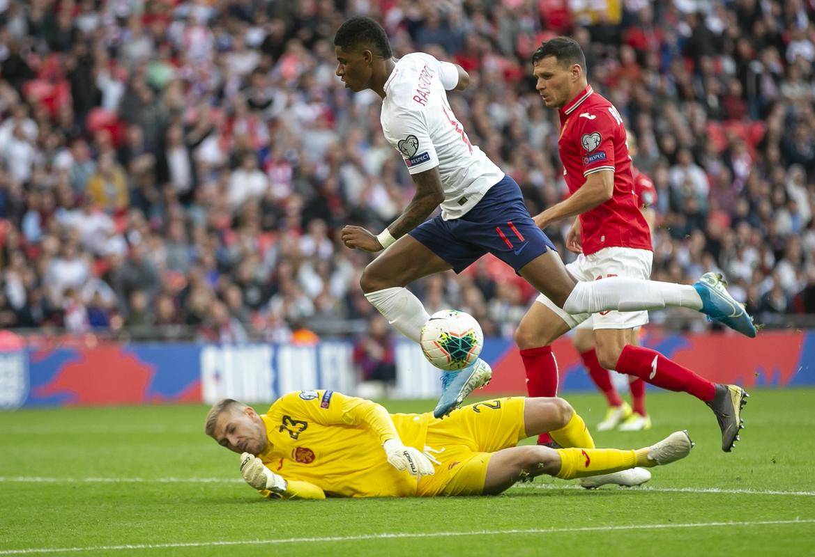 关于瑞典队备战丹麦，为欧预赛做最后的准备的信息