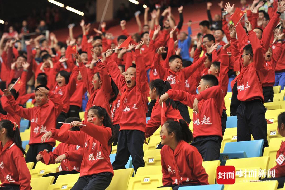 爆发狂欢!球迷沸腾庆祝胜利的简单介绍 爆发狂欢!球迷沸腾庆祝胜利的简单介绍