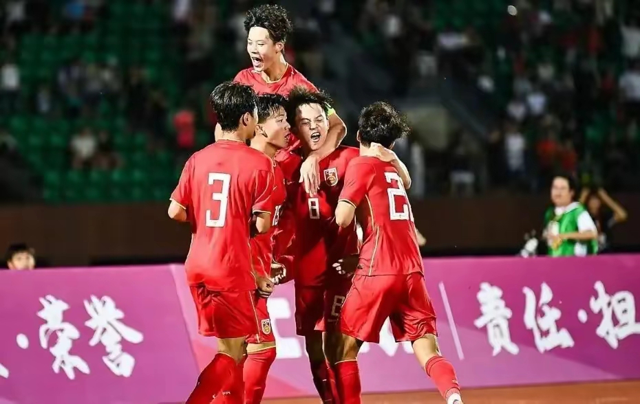 包含亚洲足球锦标赛焦点对决，日本韩国实力对比的词条