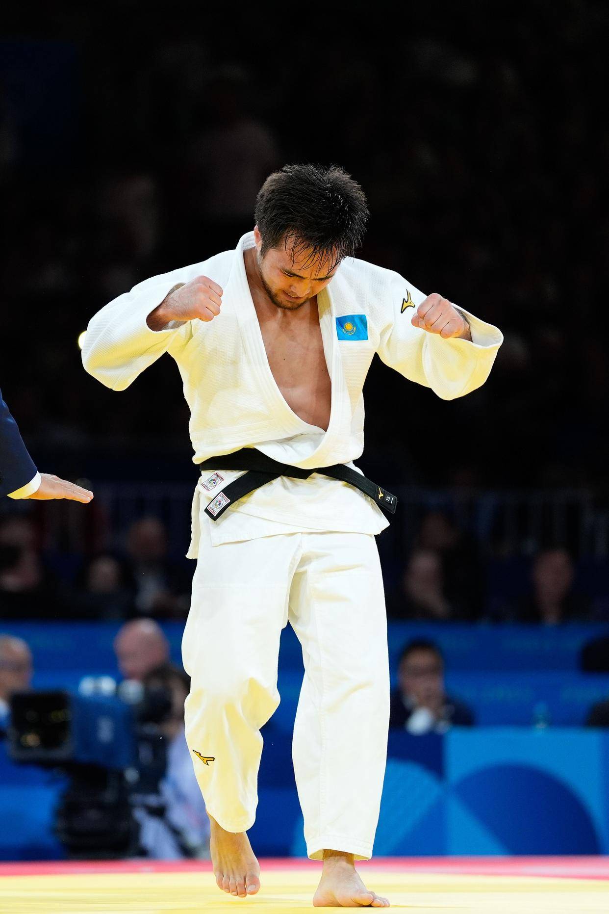 柔道比赛角逐异常激烈,法国选手夺冠 柔道比赛角逐异常激烈,法国选手夺冠