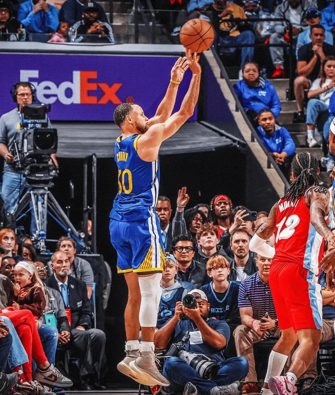 勇士险胜步行者，莫兰特带队取胜