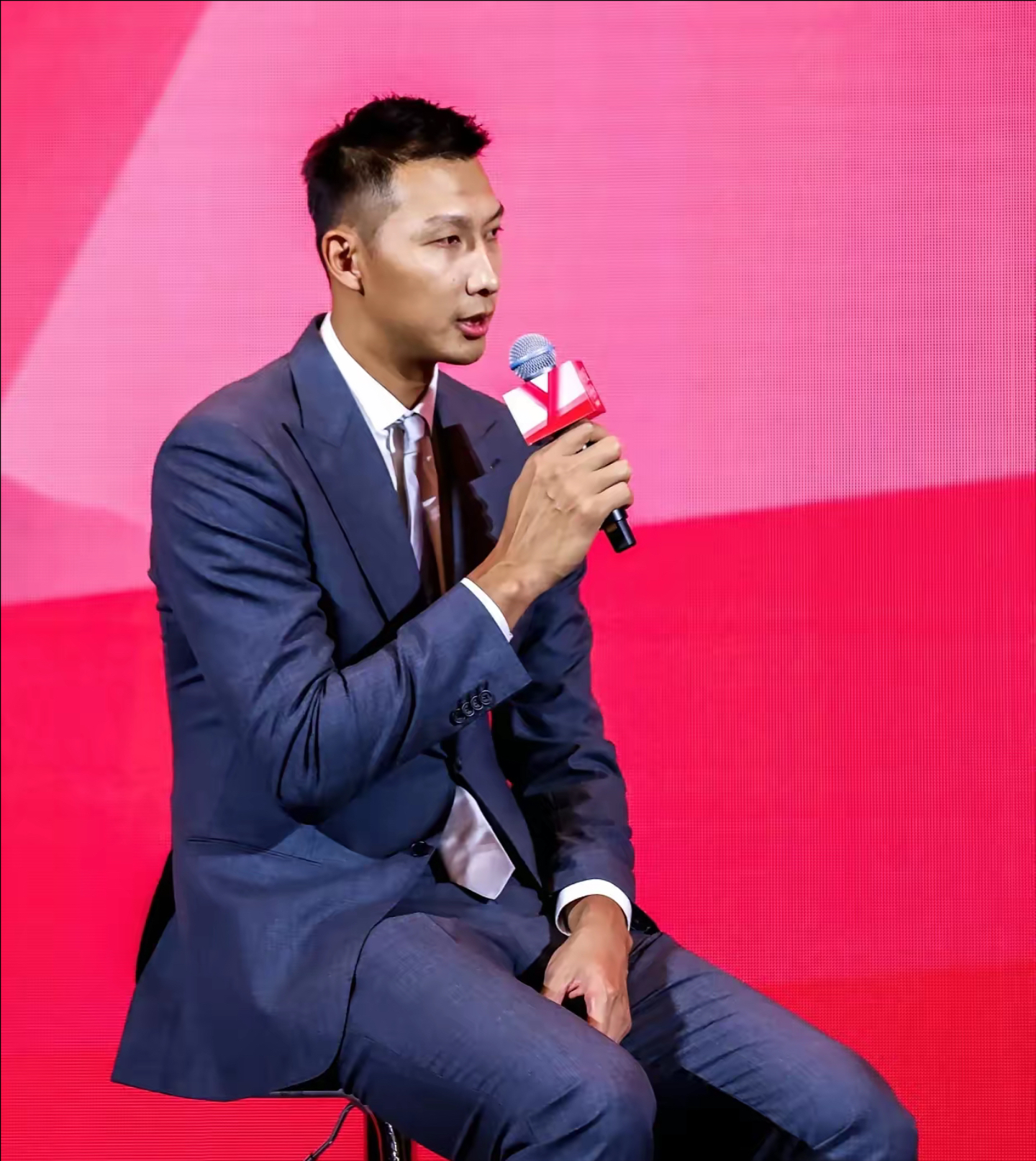 北京队逆转太阳，易建联惊艳四座