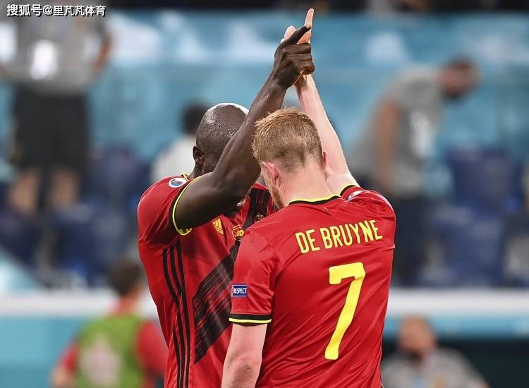 拜仁翻盘曼城，卡拉斯科惊艳四座