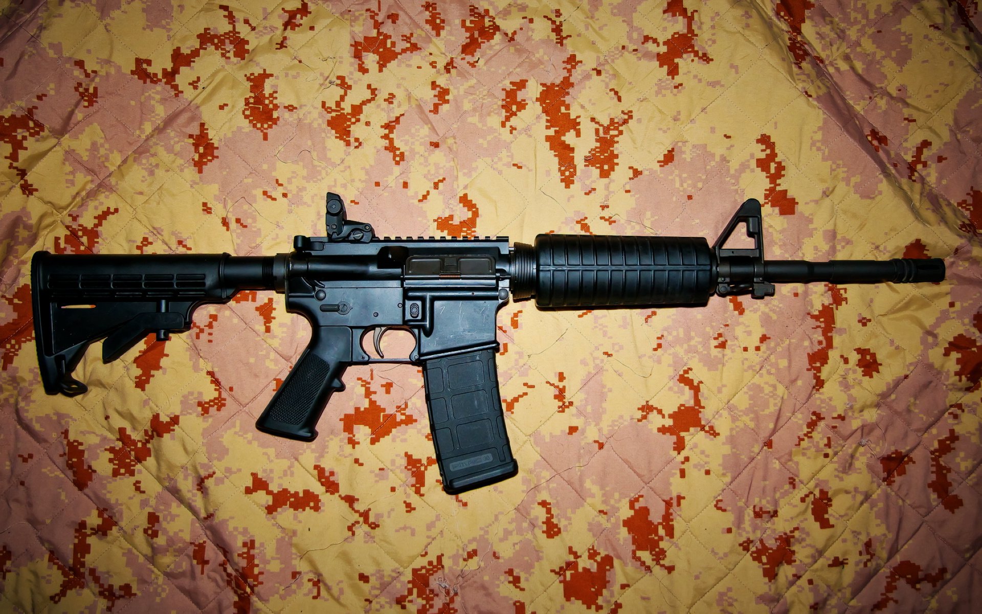 金玟哉爆发闪耀欧洲，阿根廷练兵轻取洪都拉斯—足球世界的双面镜